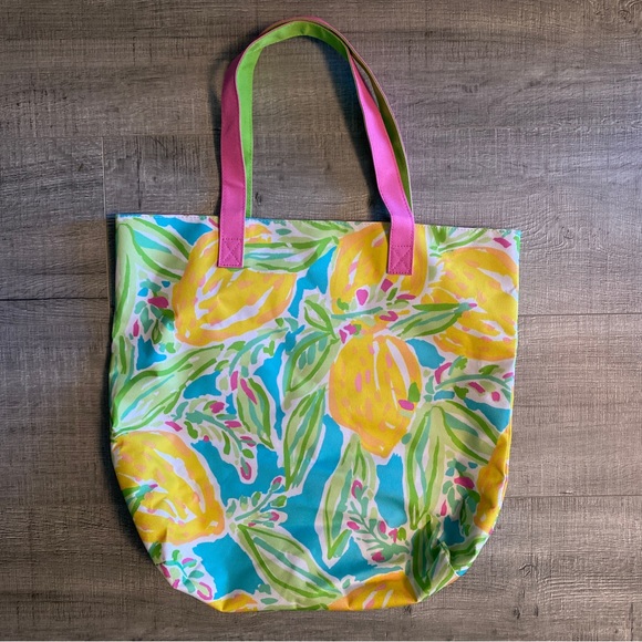 Lilly Pulitzer Estee Lauder Tote Bag - Picture 2 of 6